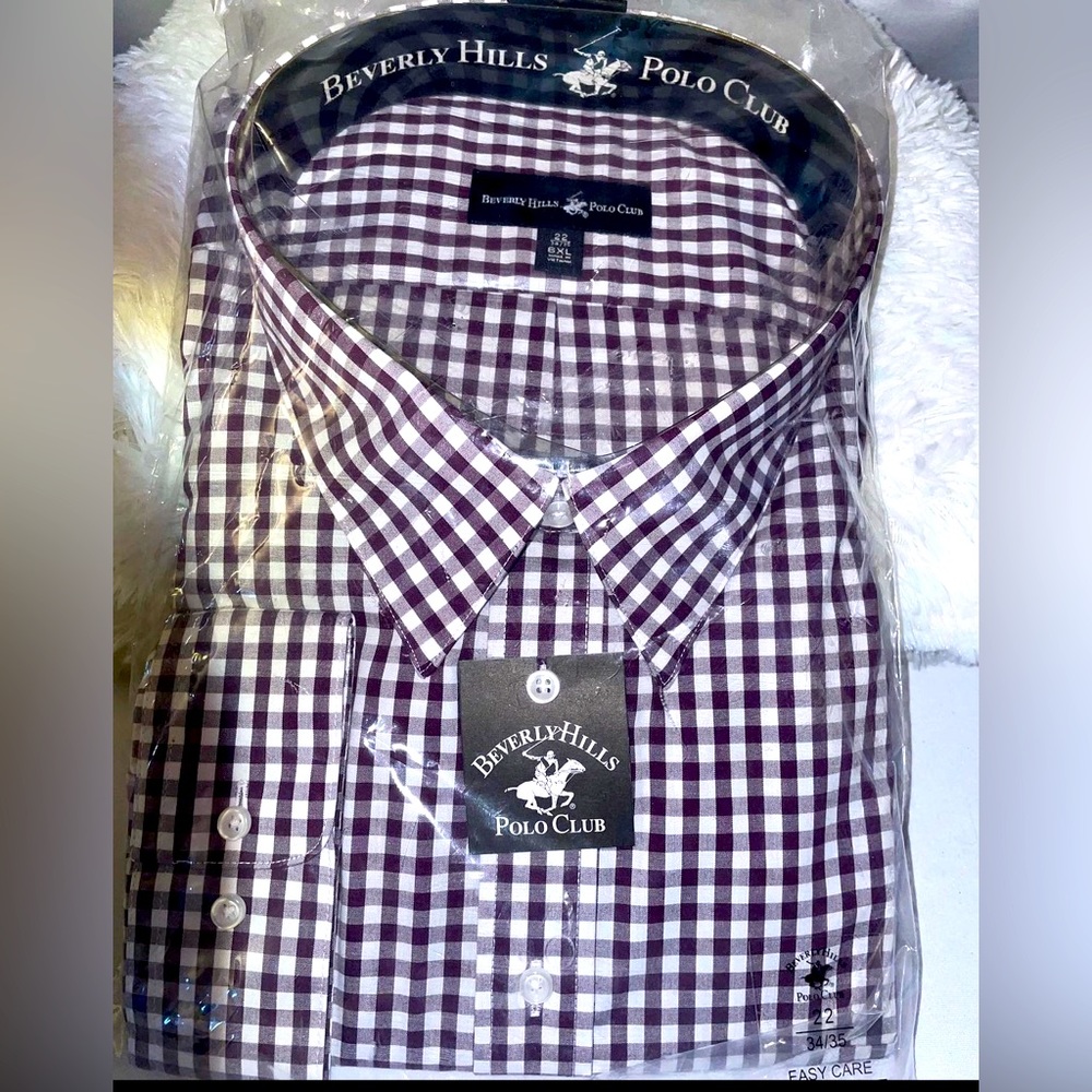 Men’s Beverly Hills Polo Club Dress Shirt.